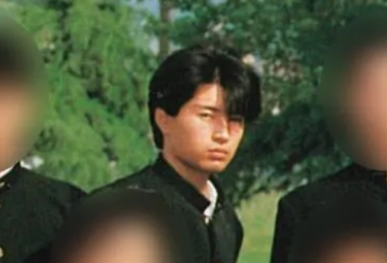 gacktの学歴と家族の教育方針が成績やキャリアへ及ぼした要因まとめ