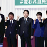 小泉進次郎の身長は本当は低い？サバ疑惑と体重まで解説比較