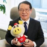 ロピア社長の元嫁との関係や家族背景を詳しく解説
