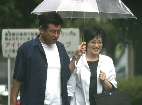 三浦友和の離婚理由の真相を総まとめした最新情報解説